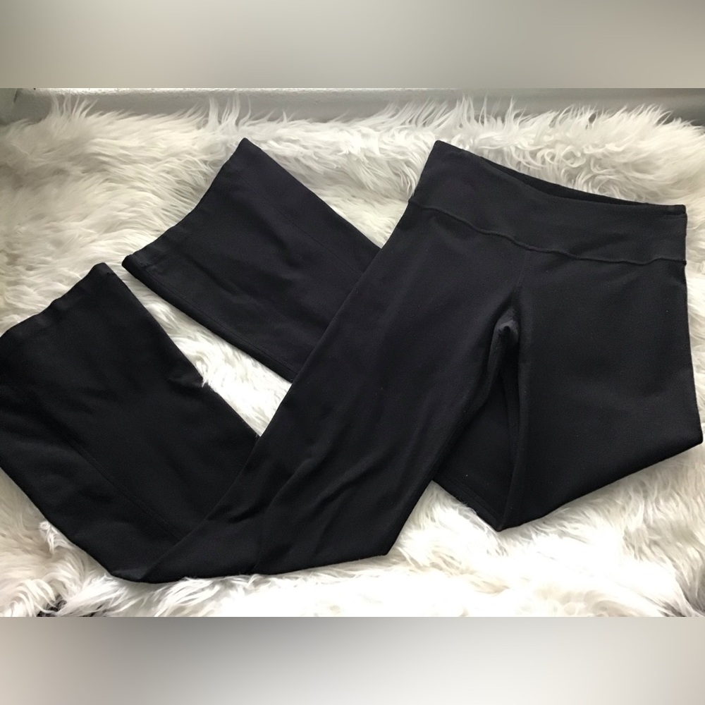 Lululemon Reversible Groove Pants Size 4 32” Black - Picture 6 of 13